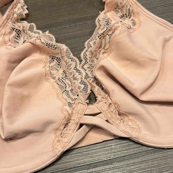 Soma Unlined Lace Trim Plunge Bra - Picture 3 of 13